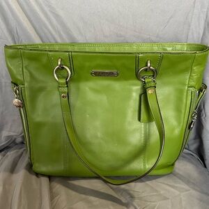 Coach Gallery Green Leather Zipper Top Pocket Double Handles Tote Shoulder Bag